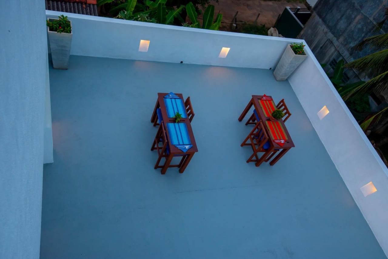 The Residence Хикадува Екстериор снимка