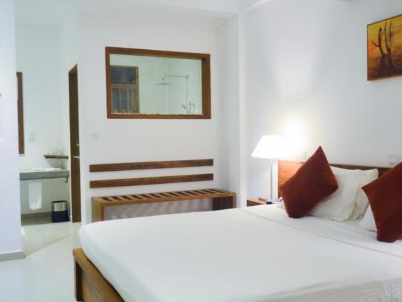 The Residence Хикадува Екстериор снимка